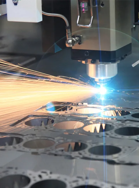 Laserschneiden von Stahl und Blech